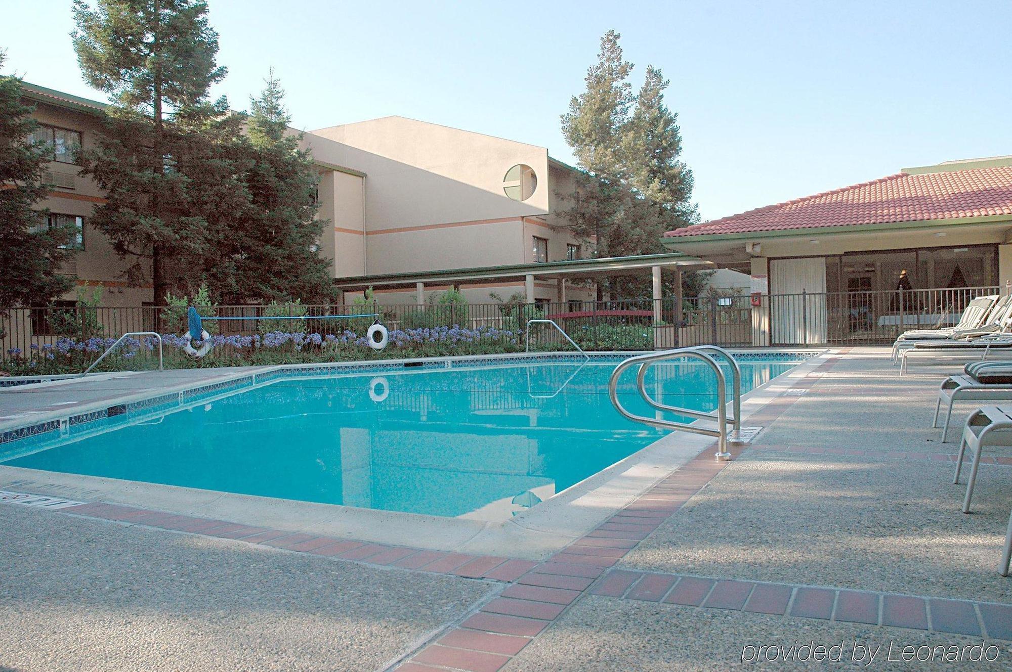 Crowne Plaza Silicon Valley North - Union City Exterior foto